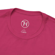 Unisex pink jersey short sleeve tee collar with logo, ideal for dog lovers and casual wear.