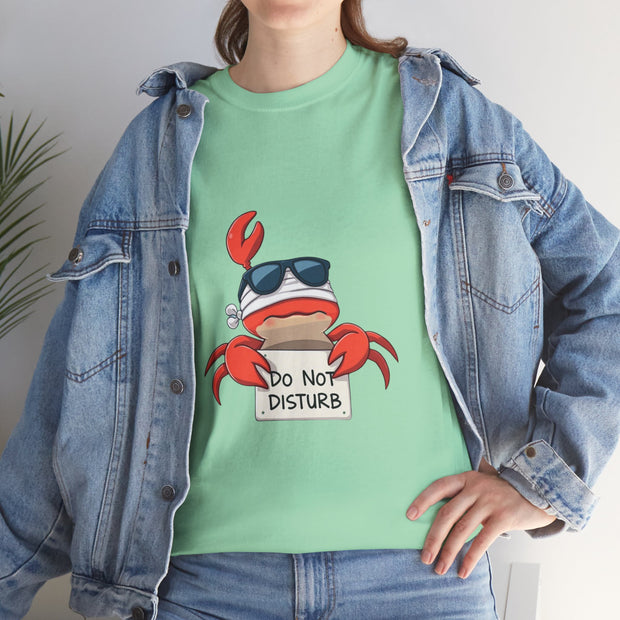 Playful Crab Graphic Tee, Relaxed Summer T-Shirt, Gift for Beach Lovers, Funny Casual Wear, Unique Gift Idea, Summer Vibes Shirt
